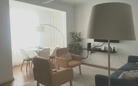 Pinewood Apartment